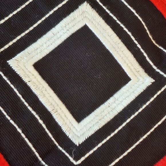 Ann Taylor Geometric Embroidered Pencil Skirt sz 10 Edgy Career Black Red White - Picture 10 of 12